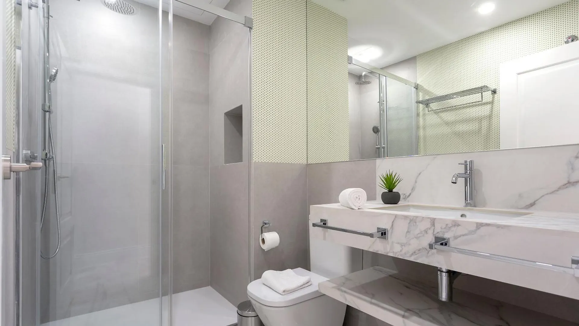 Apartamento Genteel Home Alfalfa Sevilla España